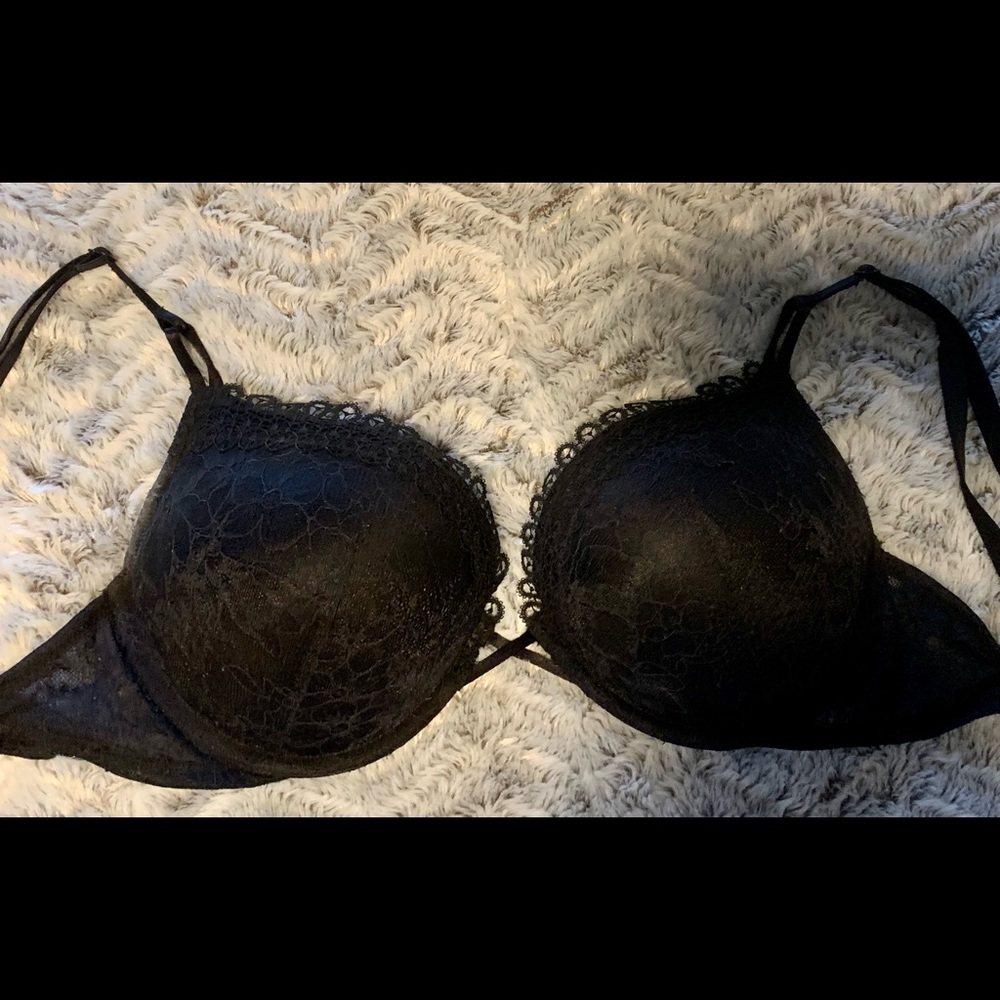 Rare VS 34D bombshell bra adds 2cups